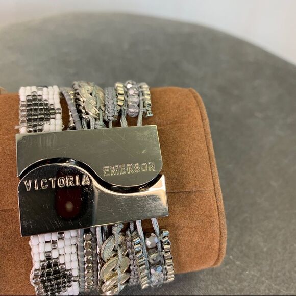 VICTORIA Emerson Attica Boho Cuff - Picture 8 of 12